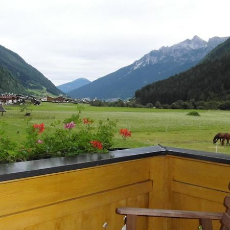 Luenerhof ξενώνας Neustift im Stubaital Δωμάτιο φωτογραφία