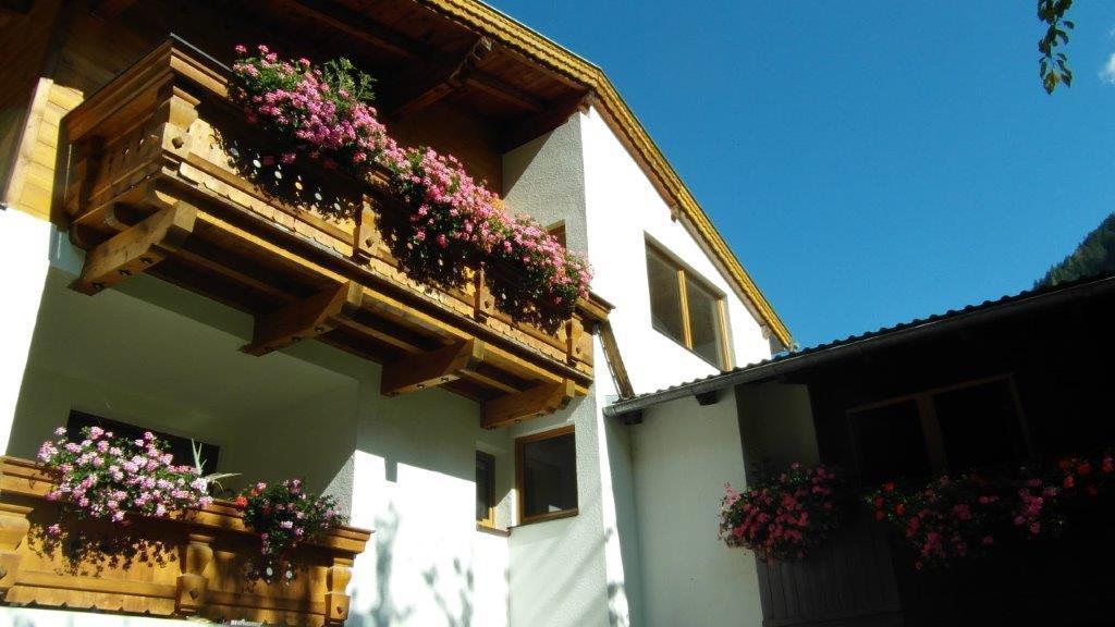 Luenerhof ξενώνας Neustift im Stubaital Δωμάτιο φωτογραφία